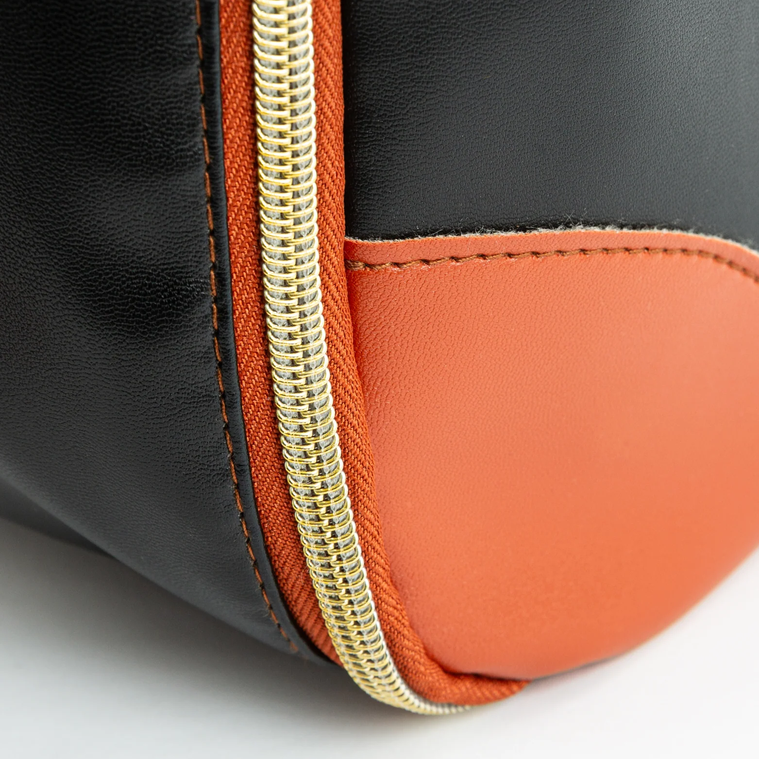 Luhxe Travel Bag (Halloween BOGO Flash Sale) - Image 10