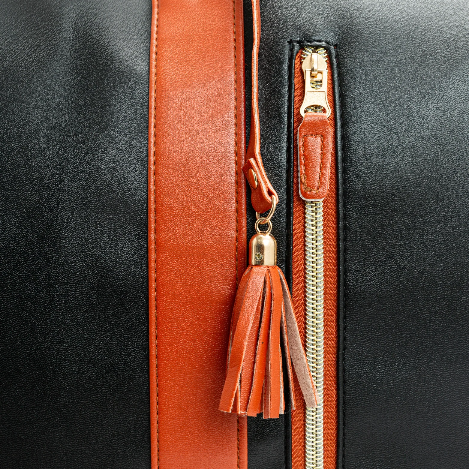 Luhxe Travel Bag (Halloween BOGO Flash Sale) - Image 9